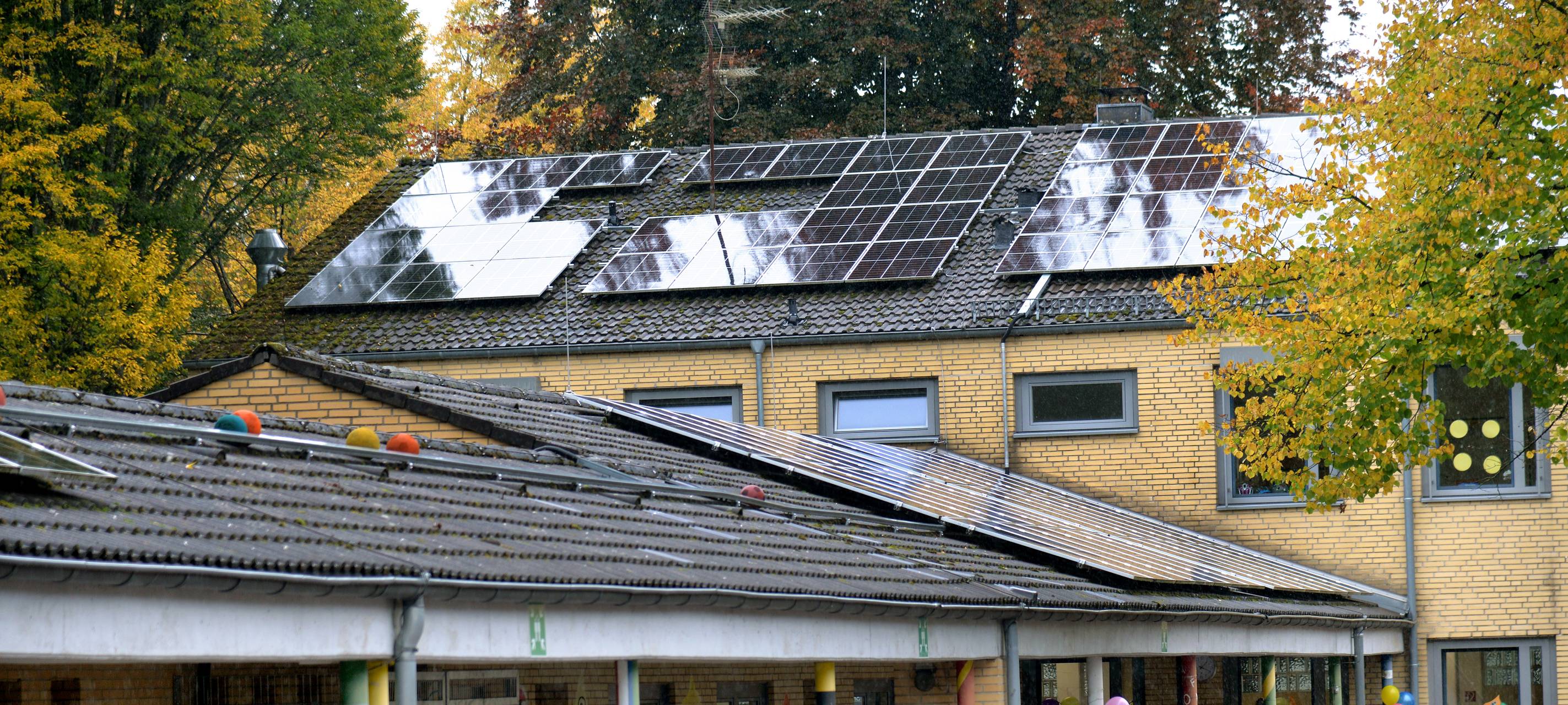 Aachen: Photovoltaik für die Grundschule Birkstraße