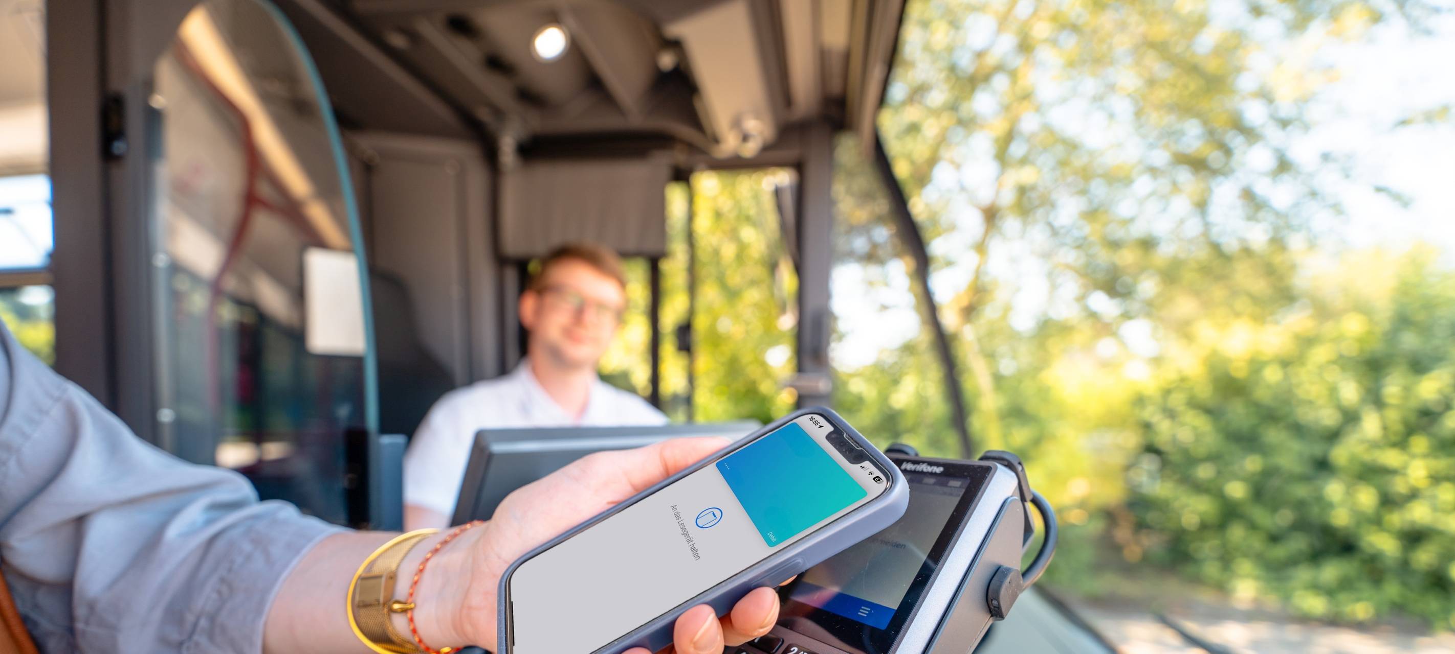 Bargeldlos unterwegs mit den ASEAG-Bussen