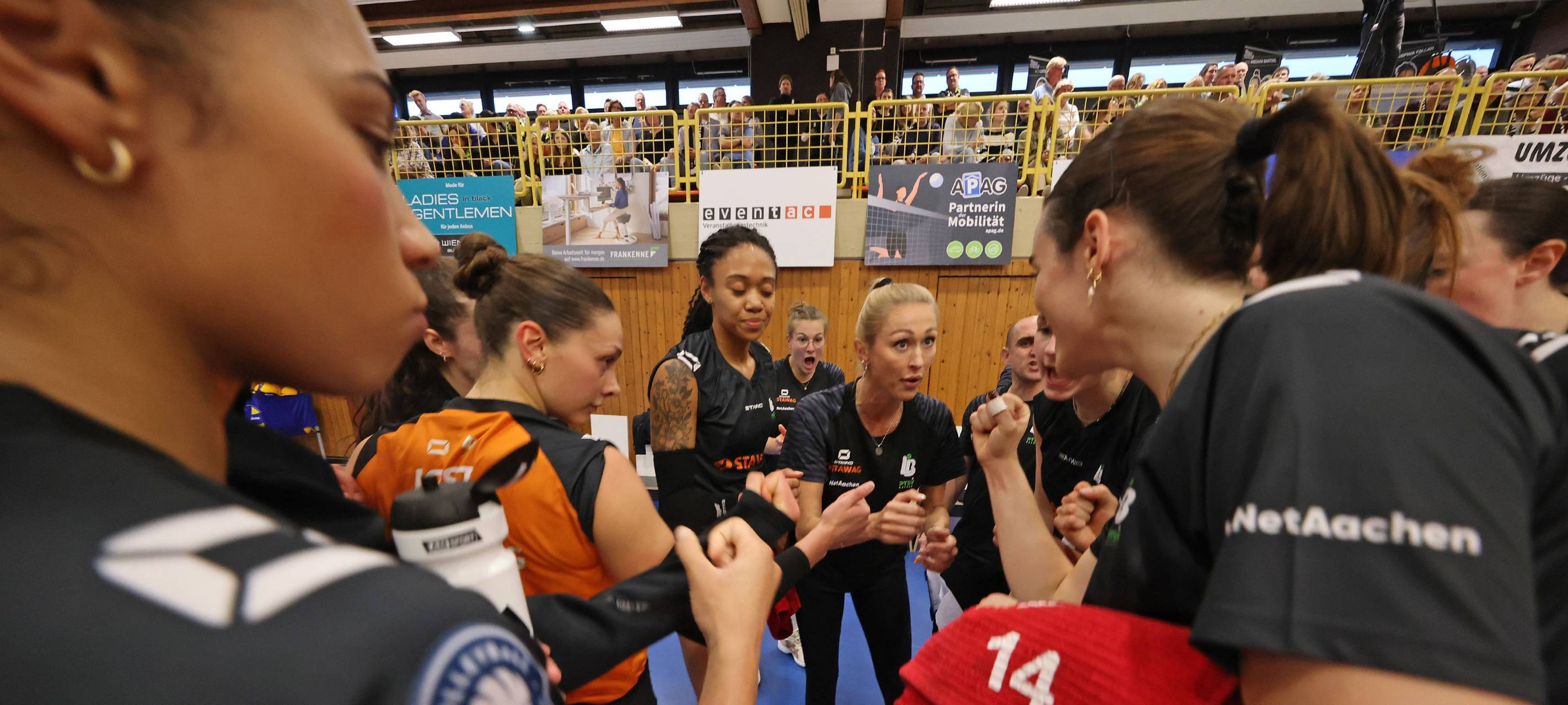 Ladies: Der Tabellenführer kommt in den Hexenkessel