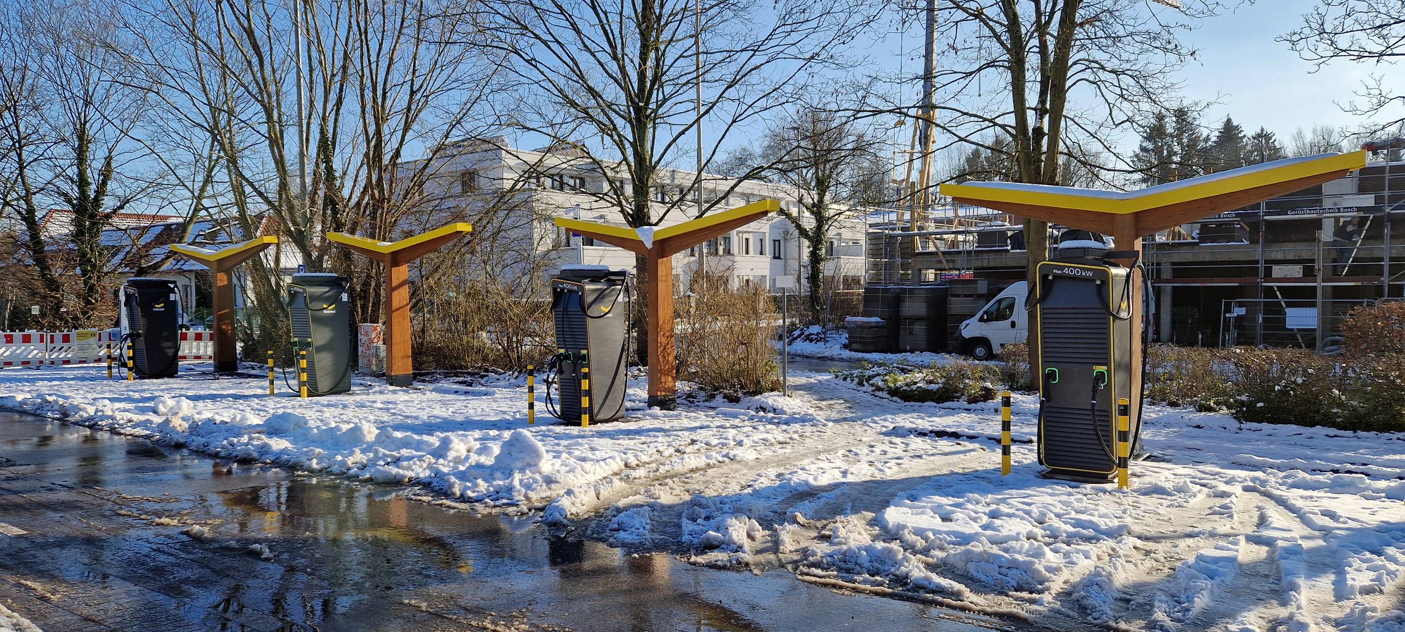 Neue Ladesäulen für E-Fahrzeuge in Herzogenrath-Mitte