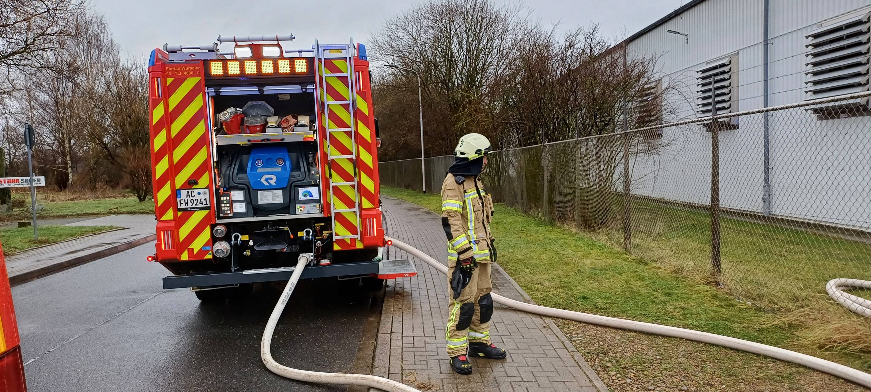 Würselen: Feuer im Gewerbegebiet Aachener Kreuz
