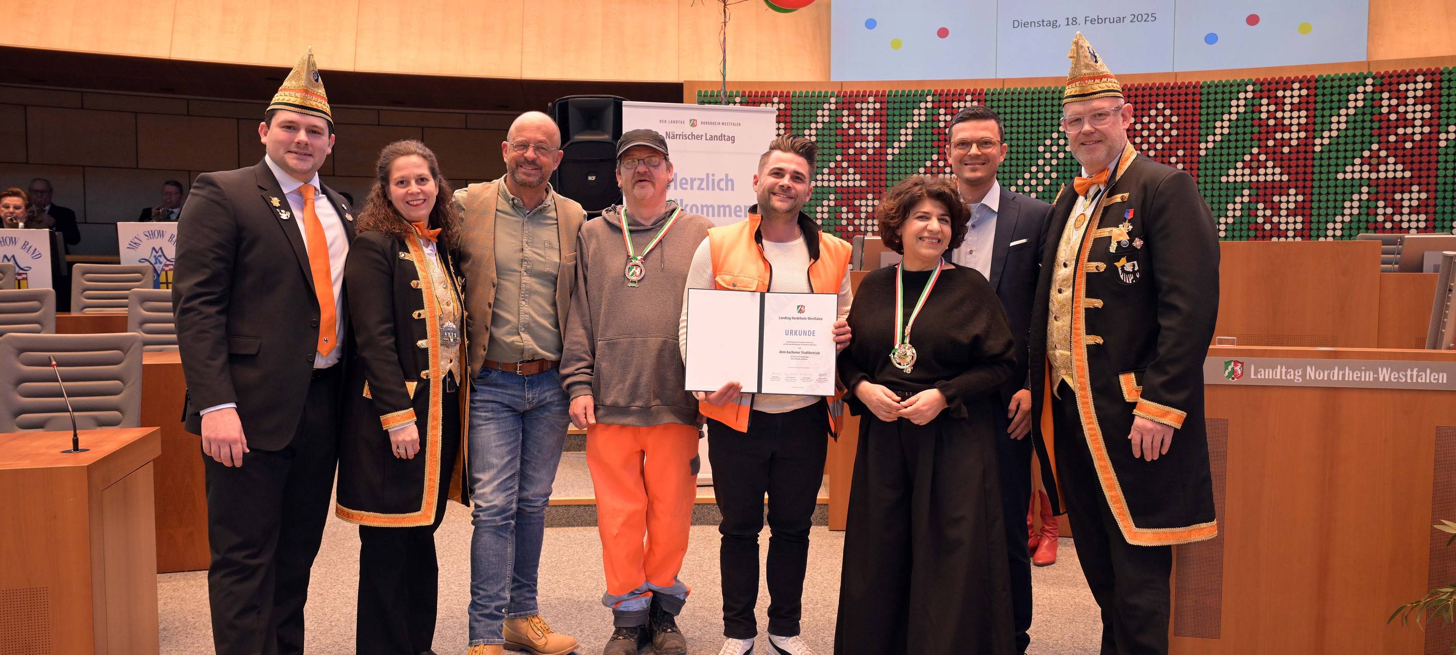 Landtag ehrt Karnevalisten