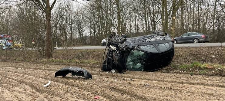 Auto überschlägt sich am Samstag in Herzogenrath