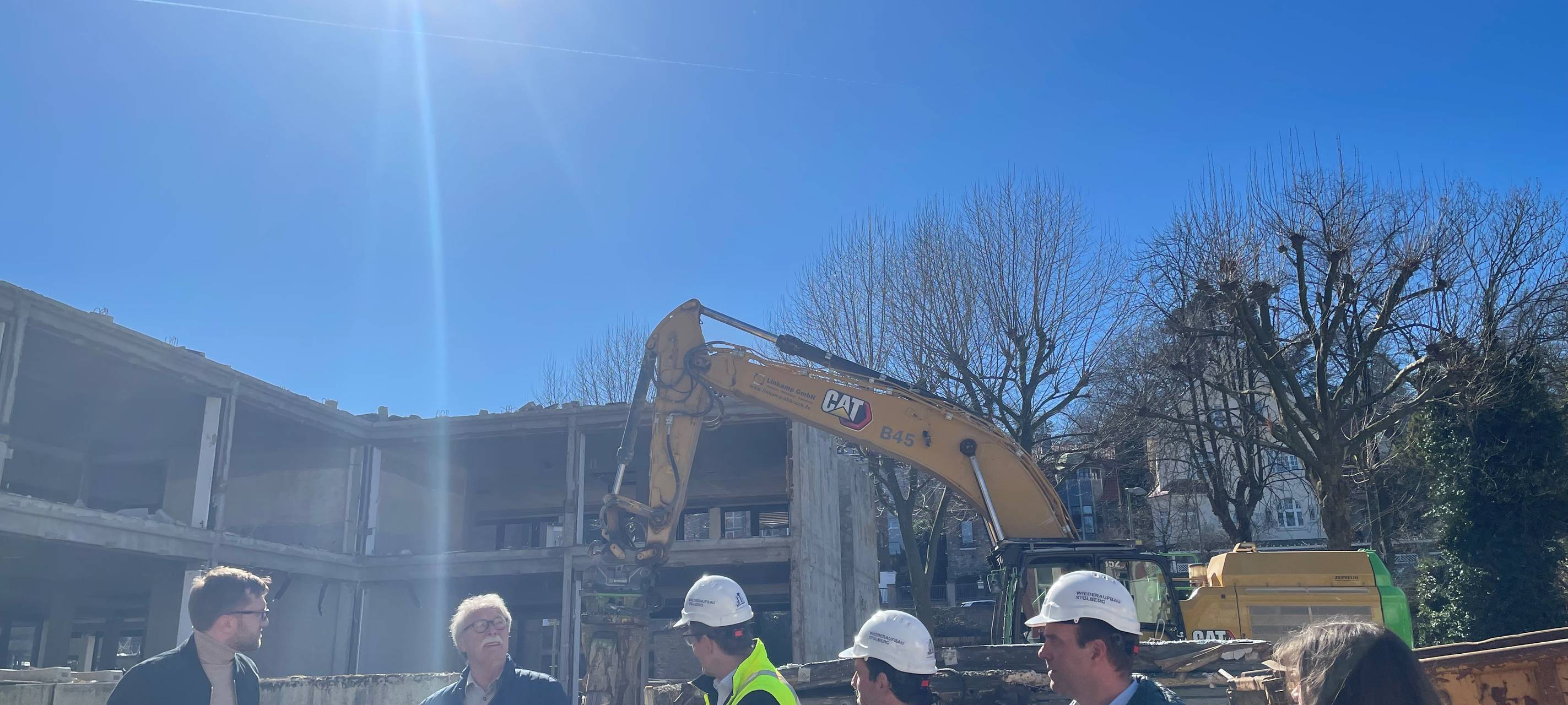 Stolberg: Abriss des alten Rathauses läuft