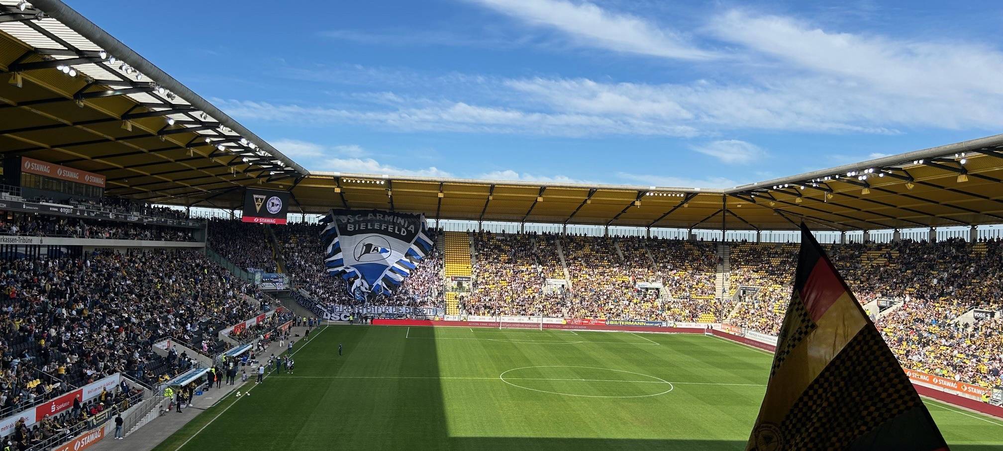 Alemannia: Niederlage und rote Karte