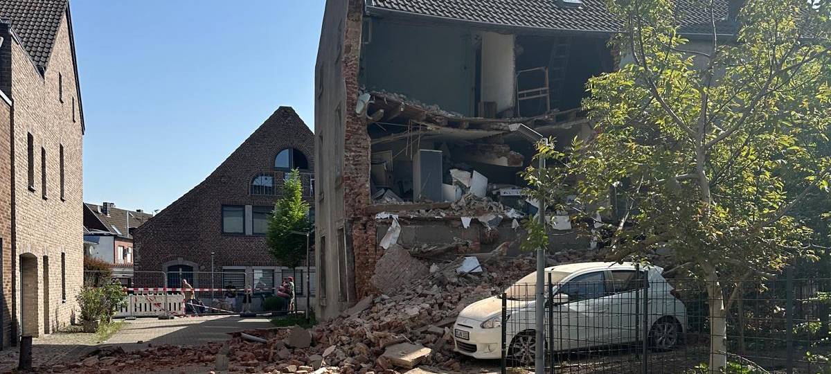 Haus in Alsdorf eingestürzt