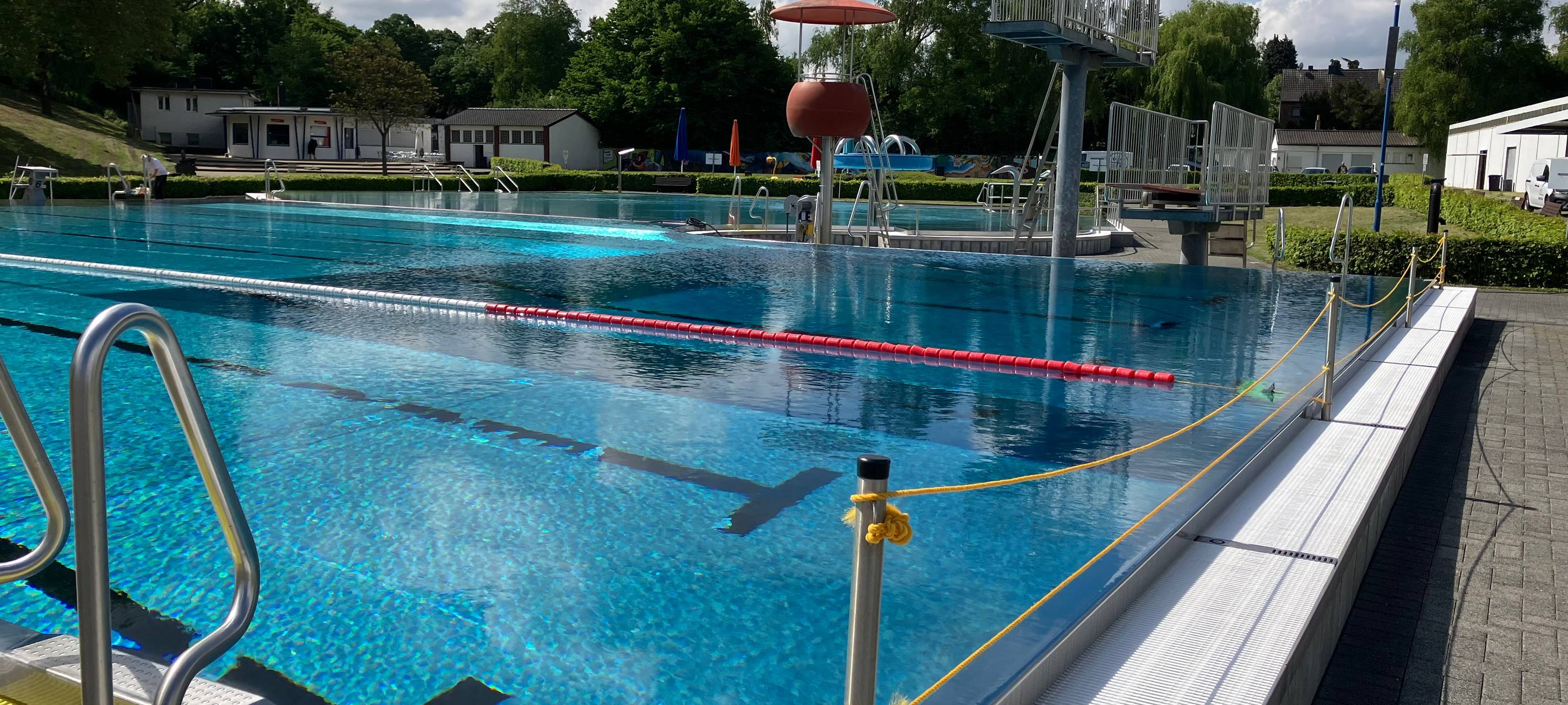 Freibad Merkstein macht auf