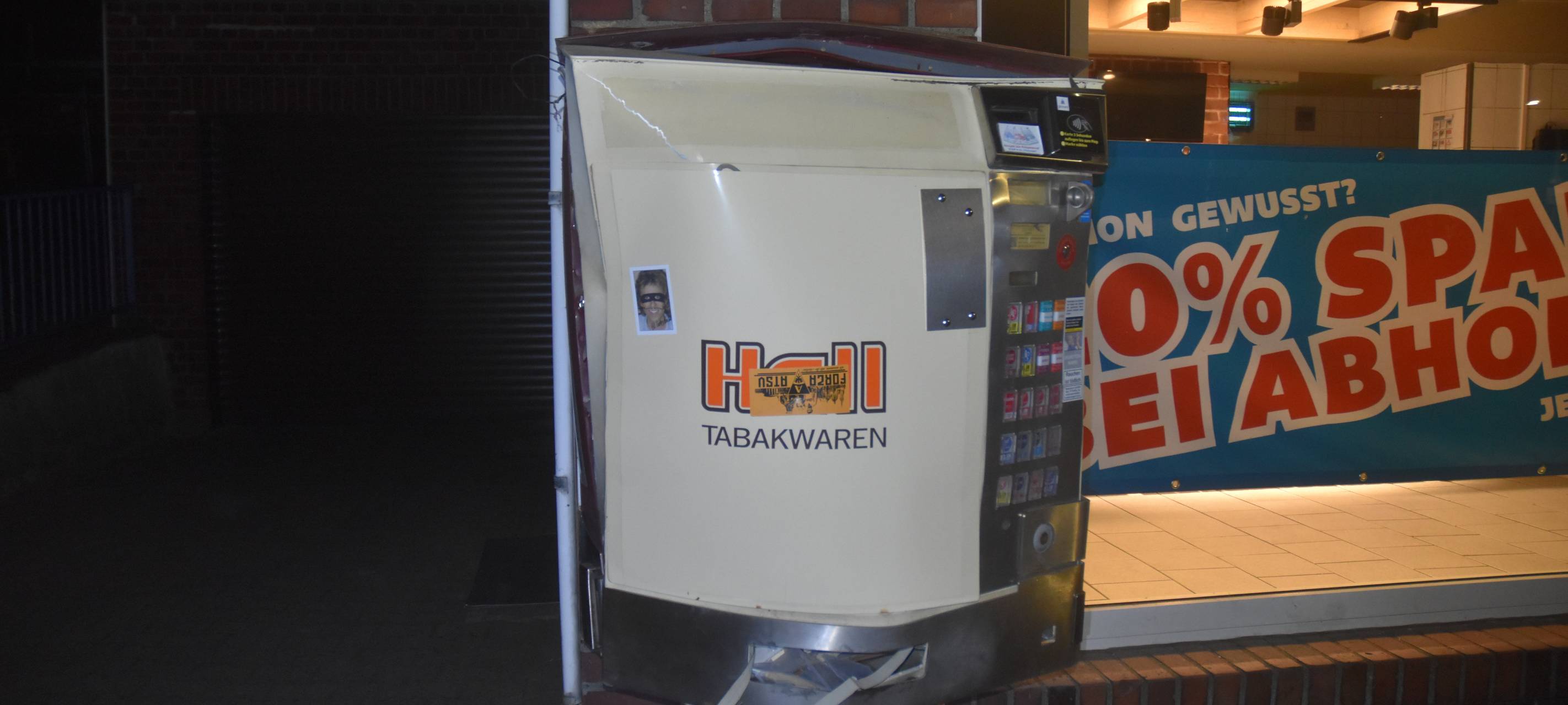 Zwei größere Polizeieinsätze in der Nacht