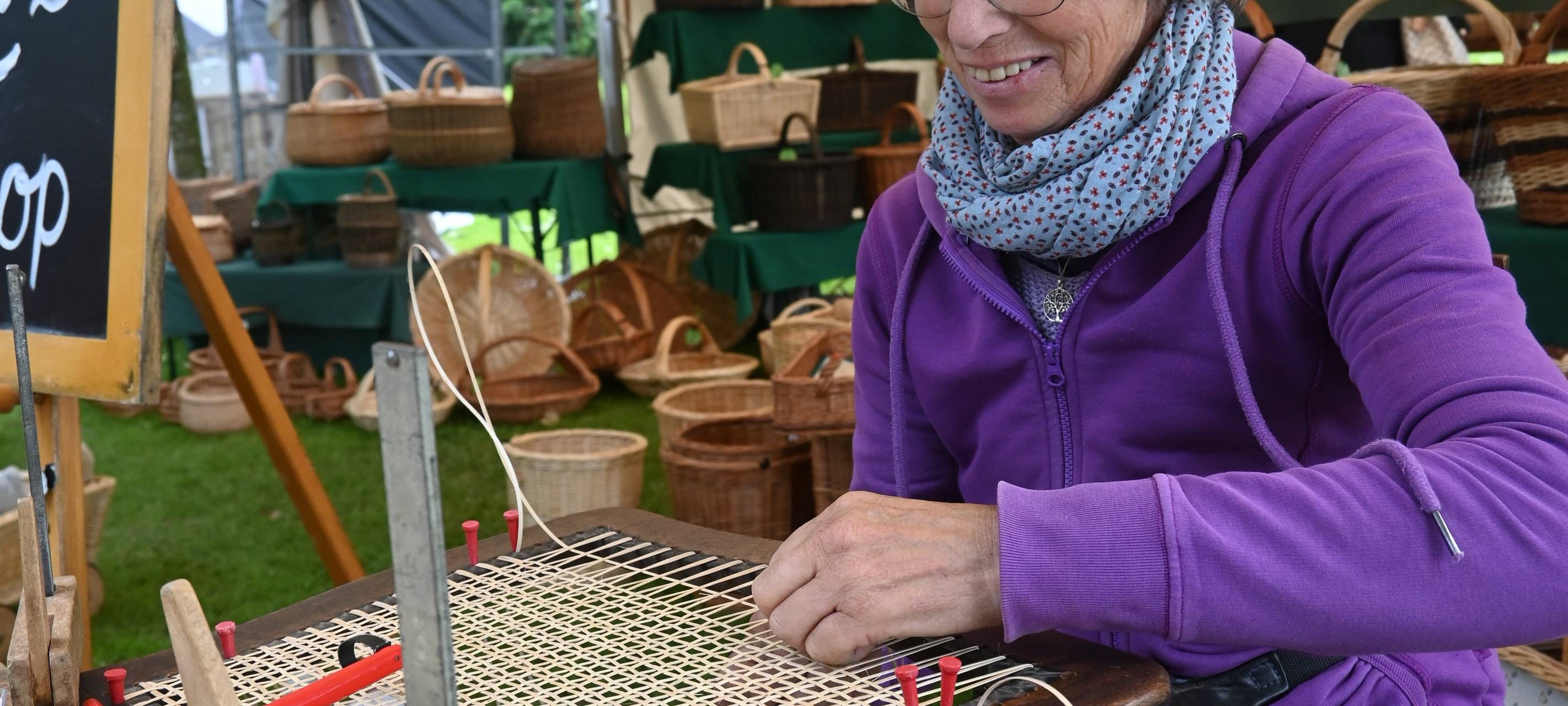 Kunsthandwerkerinnenmarkt in Jülich