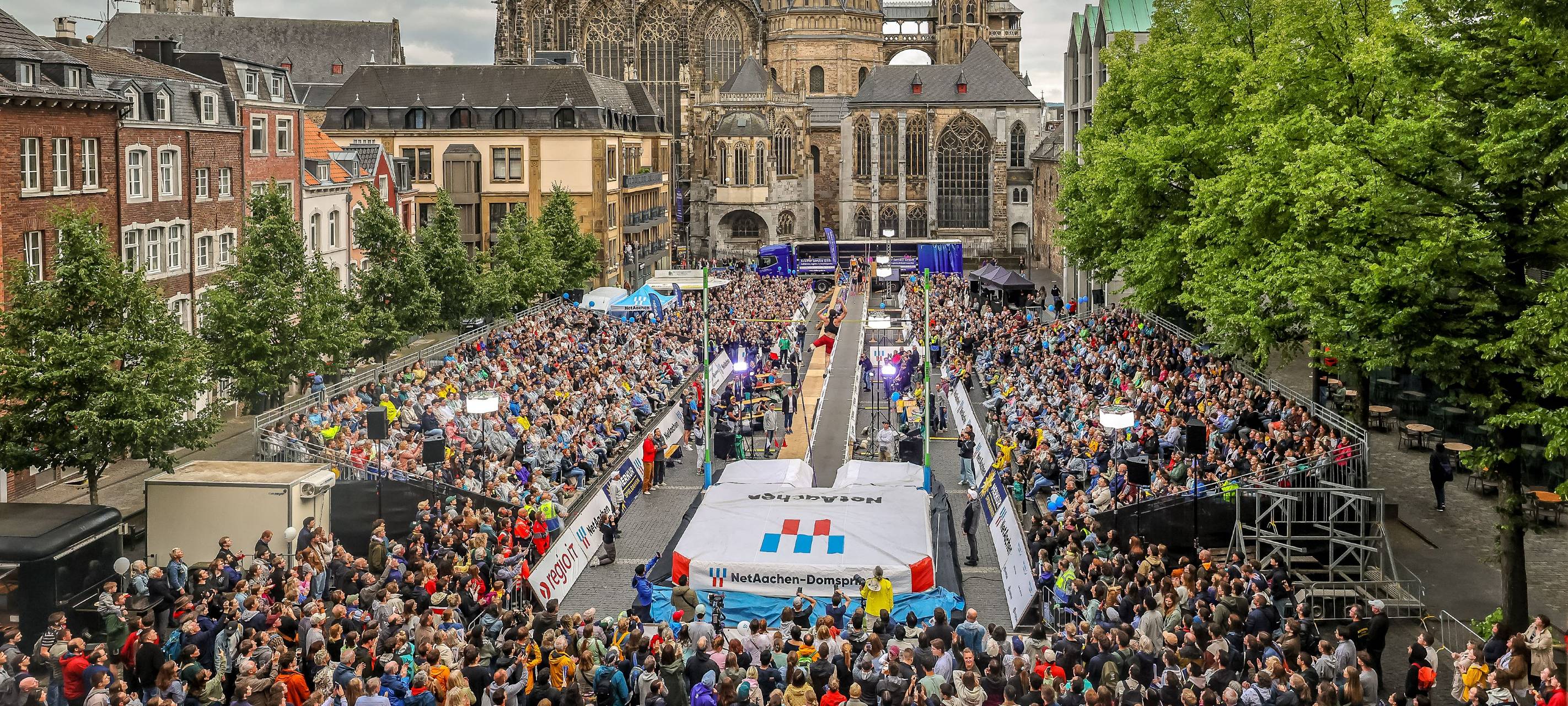 Fast ein neuer Rekord beim 20-jährigen Domspring-Jubiläum