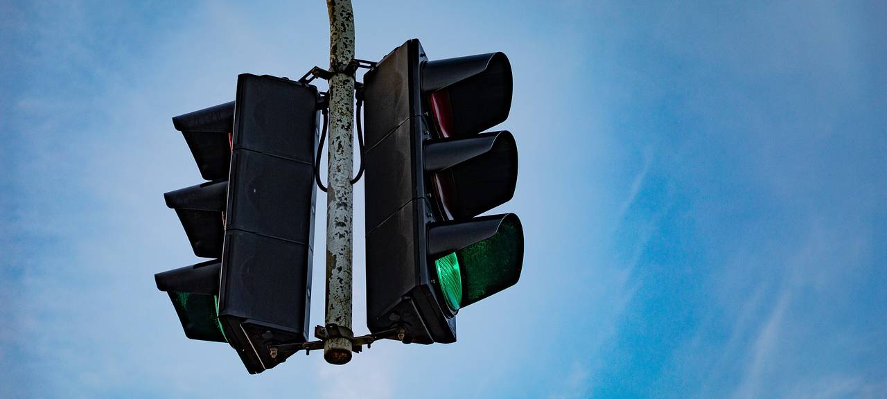 Ampelausfall Adenauerallee: Ampel wieder in Betrieb