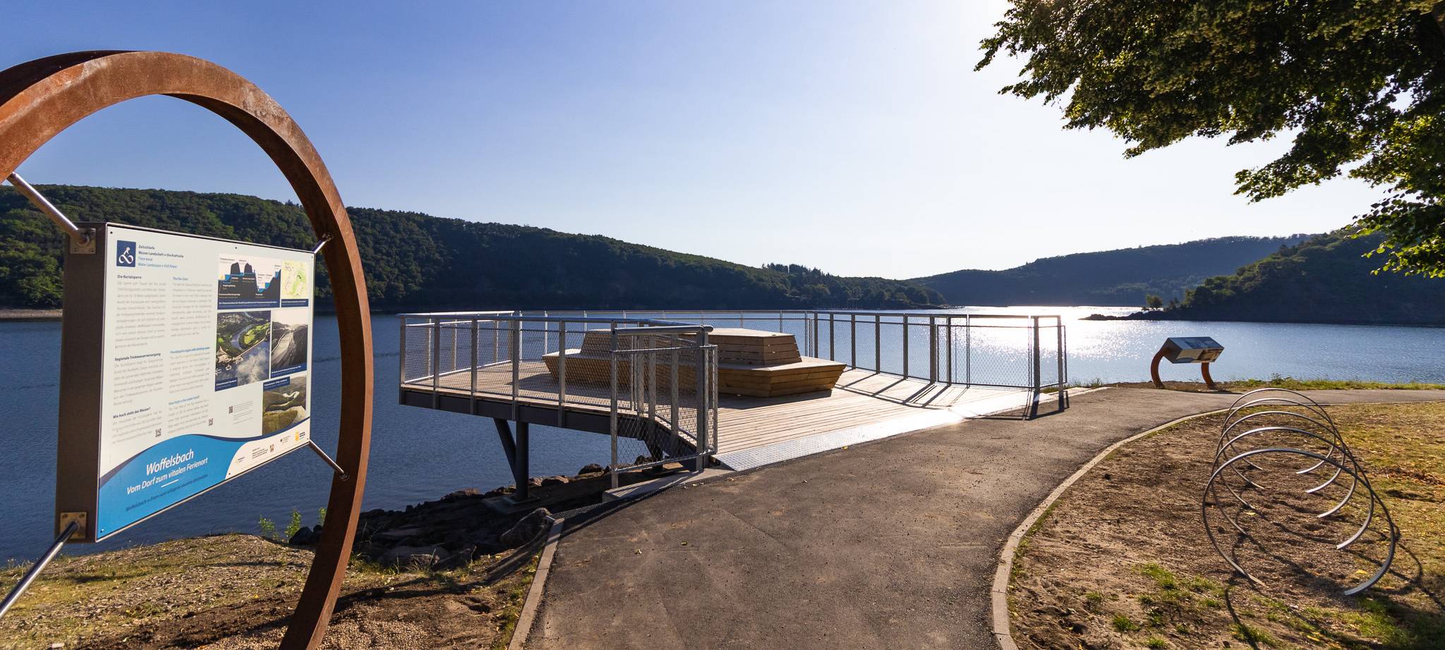 Neue Seeplattform in Woffelsbach