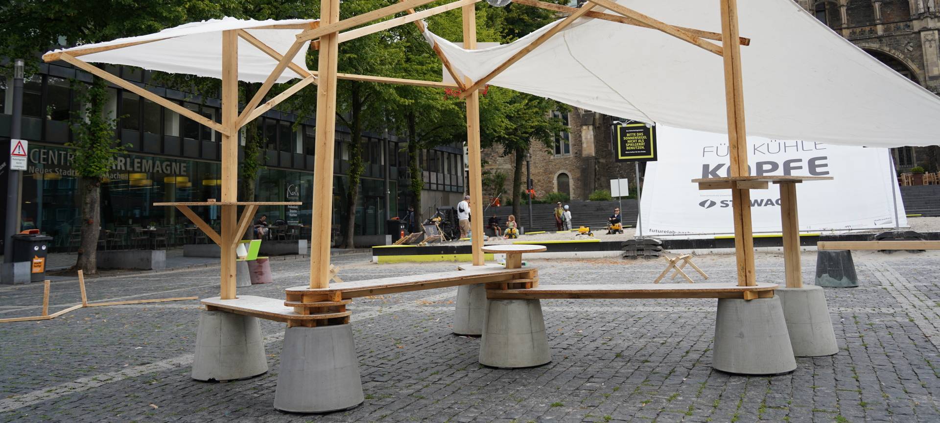 Archimedische Werkstatt präsentiert Stadtmöbel aus Carbon
