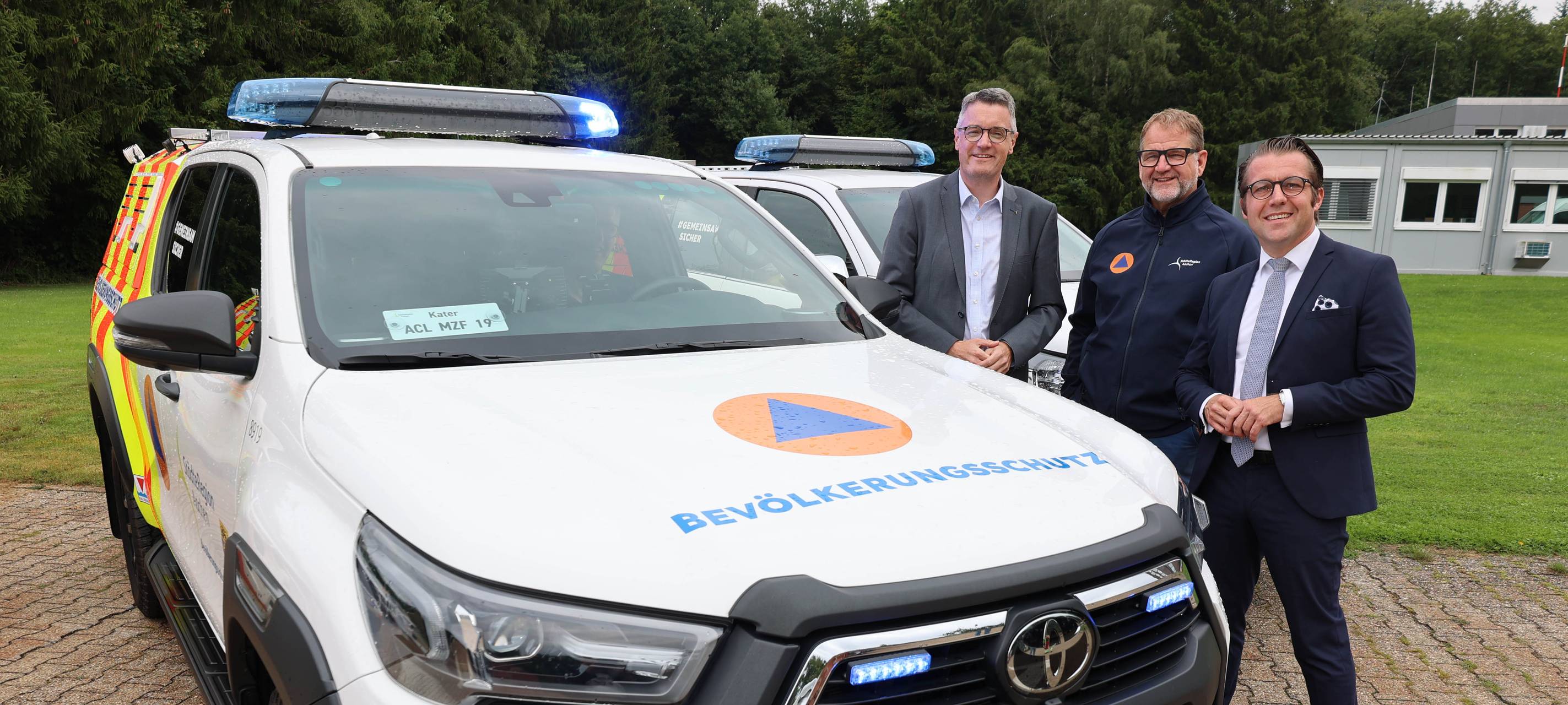 Neue Warnfahrzeuge für die StädteRegion