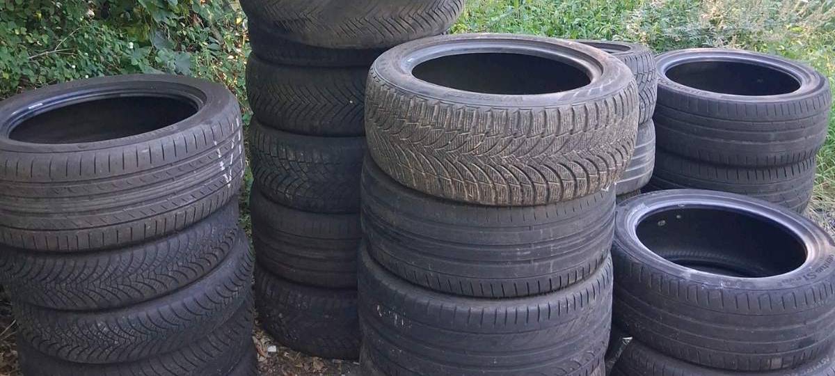 Würselen: Altreifen illegal entsorgt