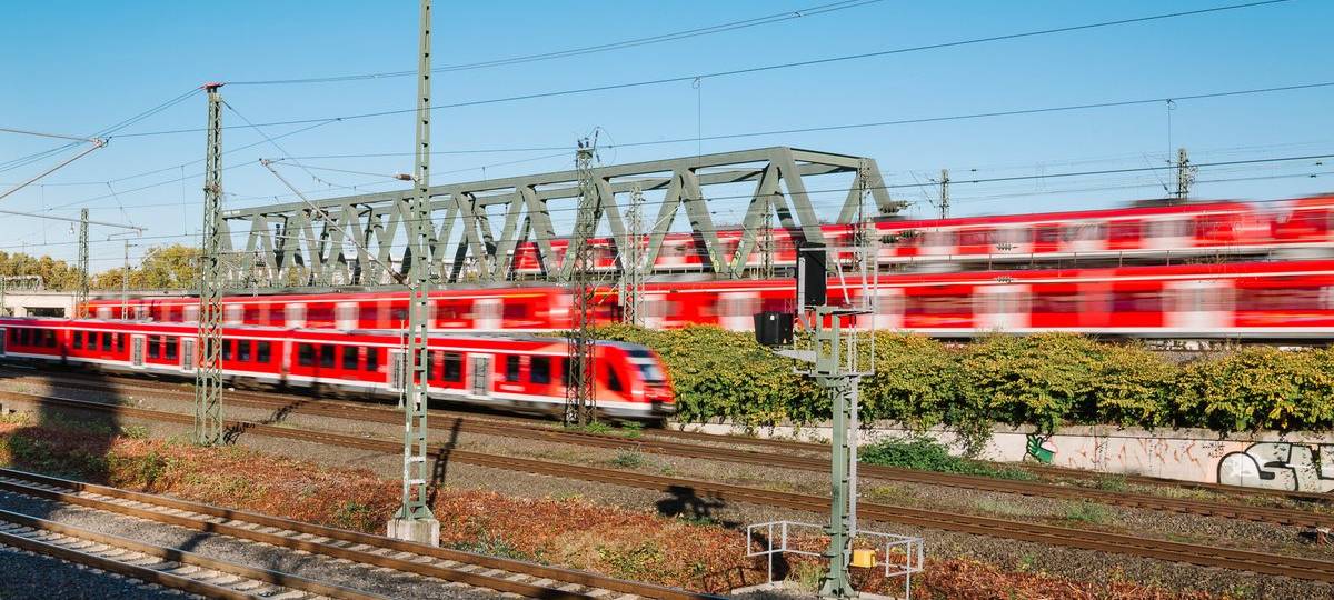 AVV & Co. gegen Nahverkehrspläne