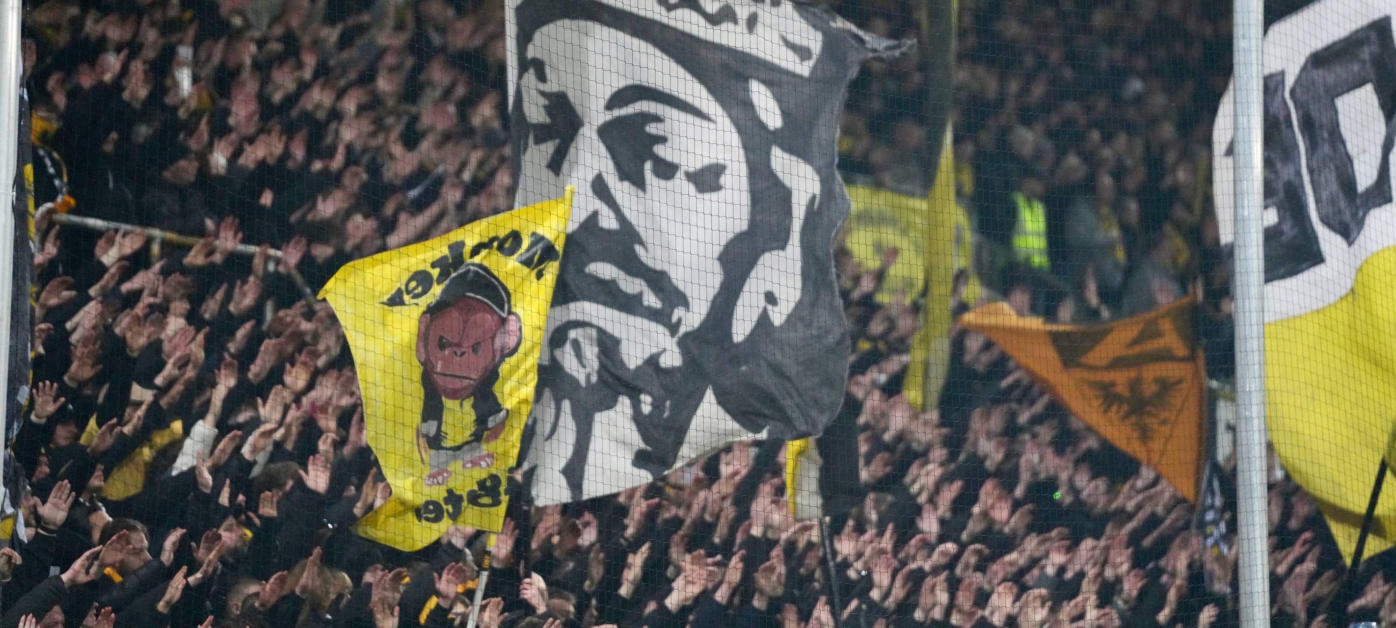 Rot für den Trainer: Alemannia verliert in Mannheim