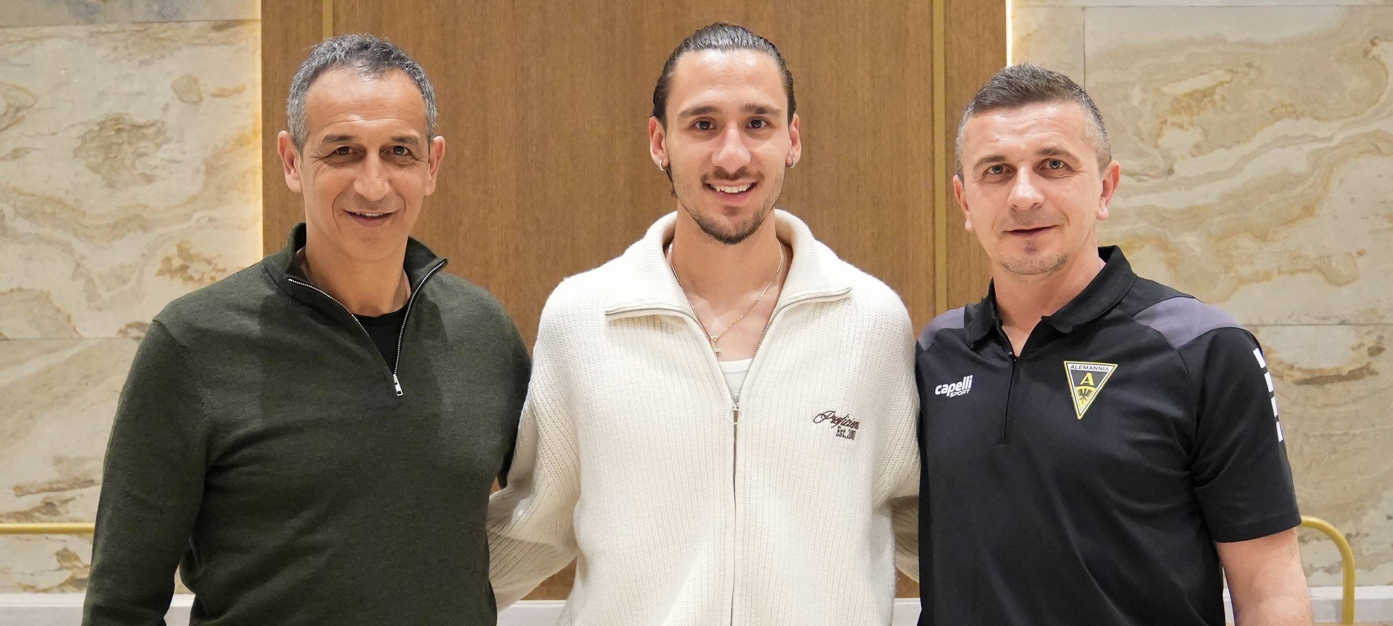 Alemannia Aachen holt ersten Winter-Neuzugang