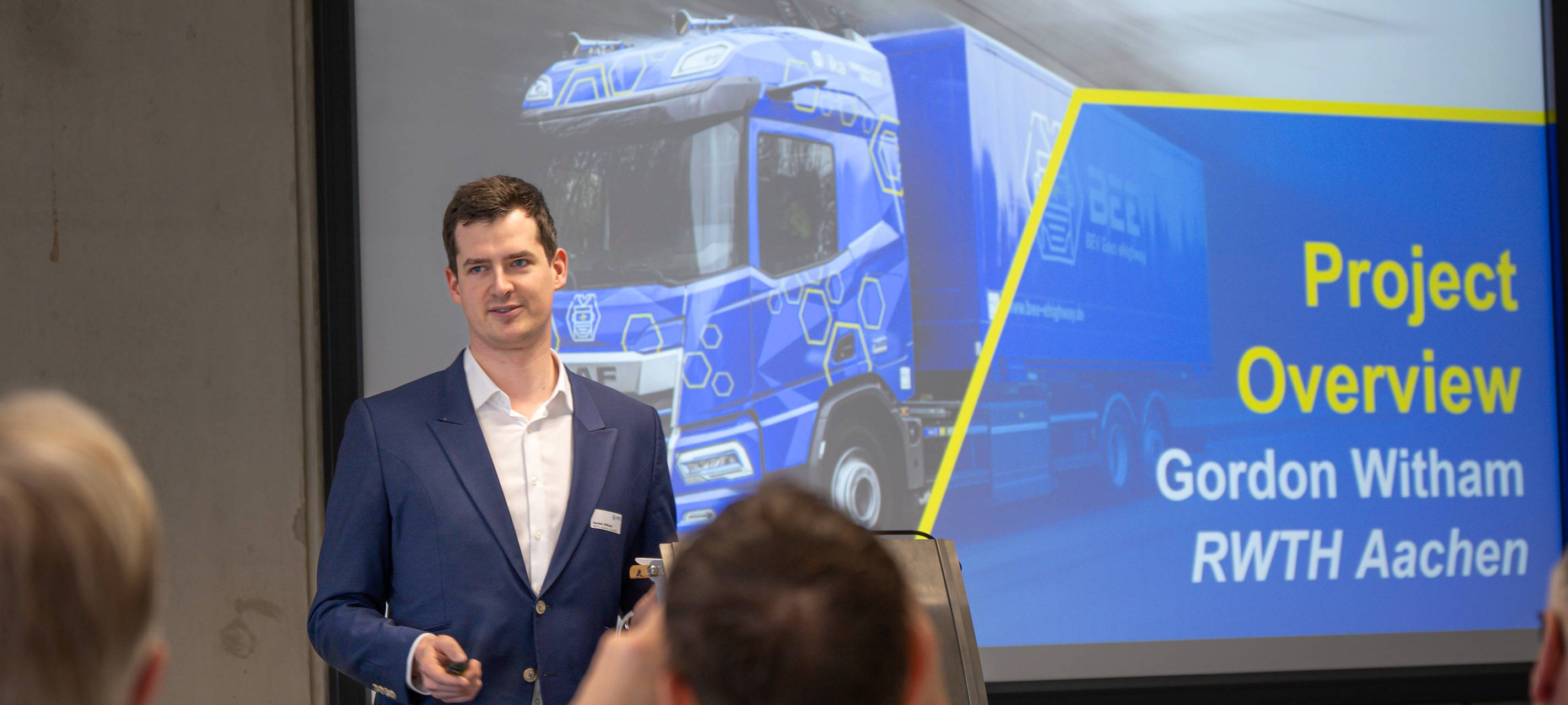 E-LKW-Aufladung per Oberleitung