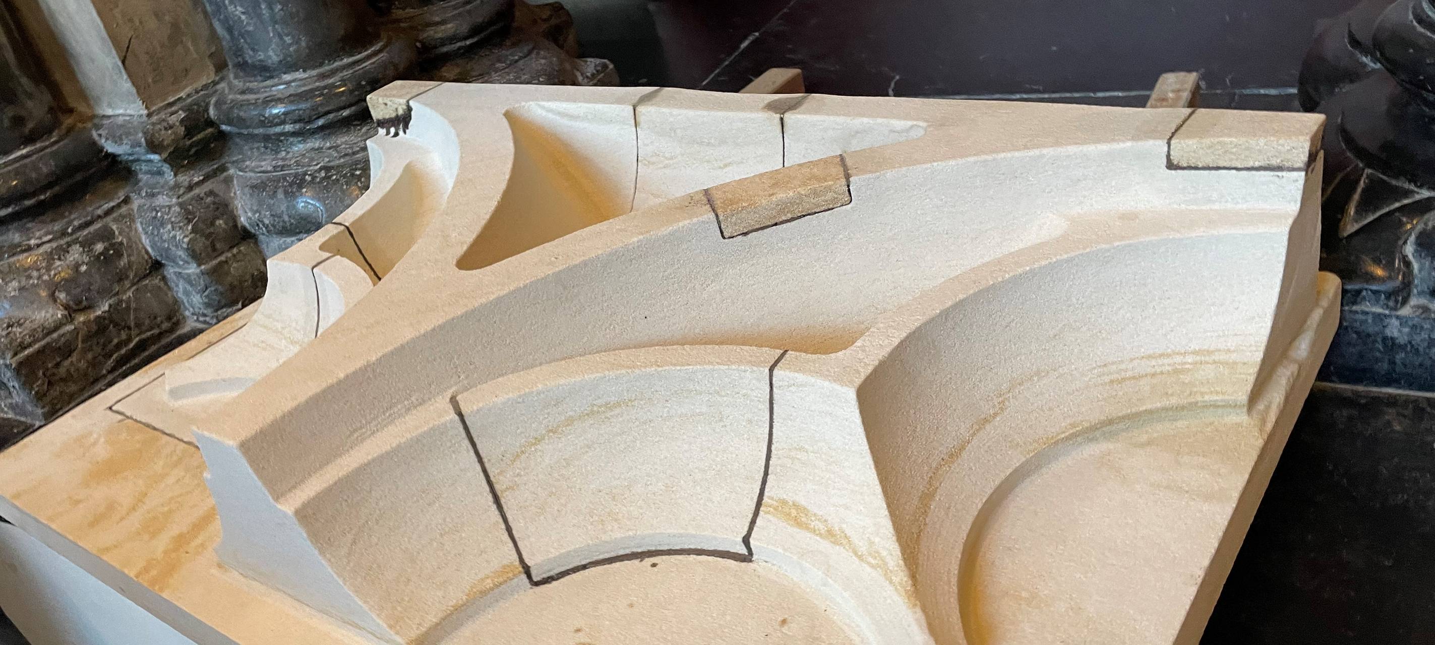 Kleber aus dem Mittelalter für Aachener Dom