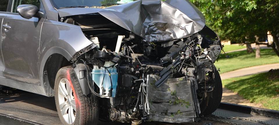Schwerer Unfall auf Eisenbahnweg in Aachen
