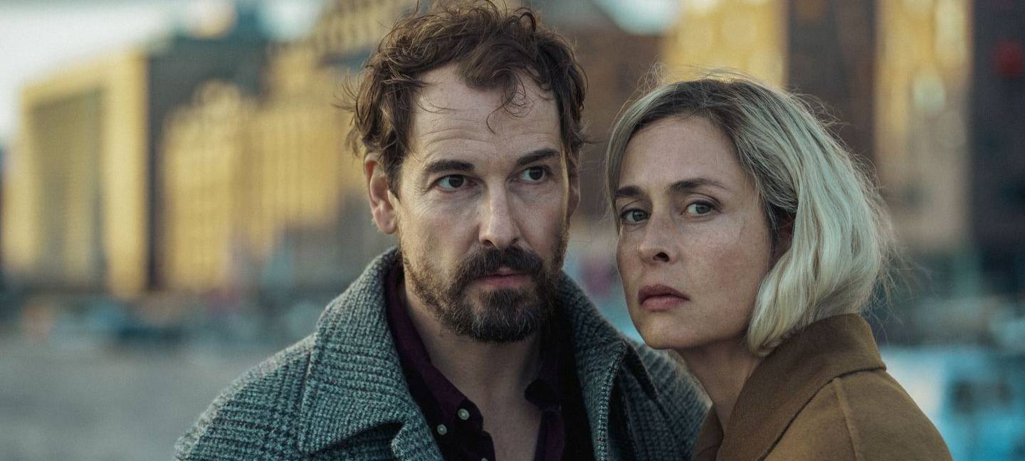 Meret und Simon haben Geheimnisse.