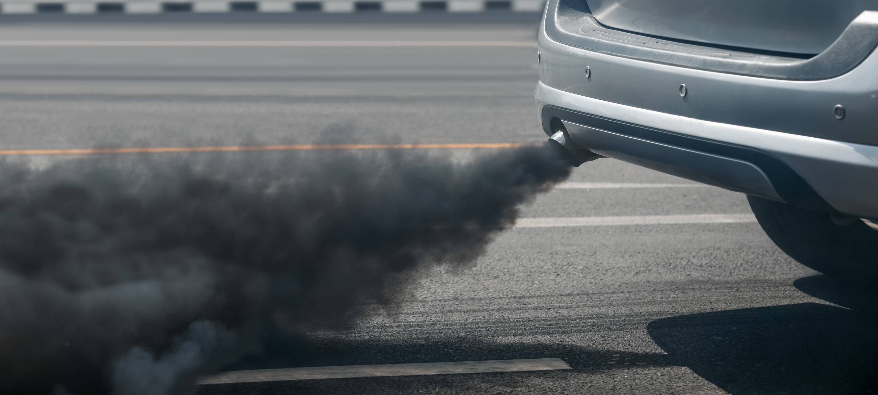 Luftverschmutzung durch Auspuff