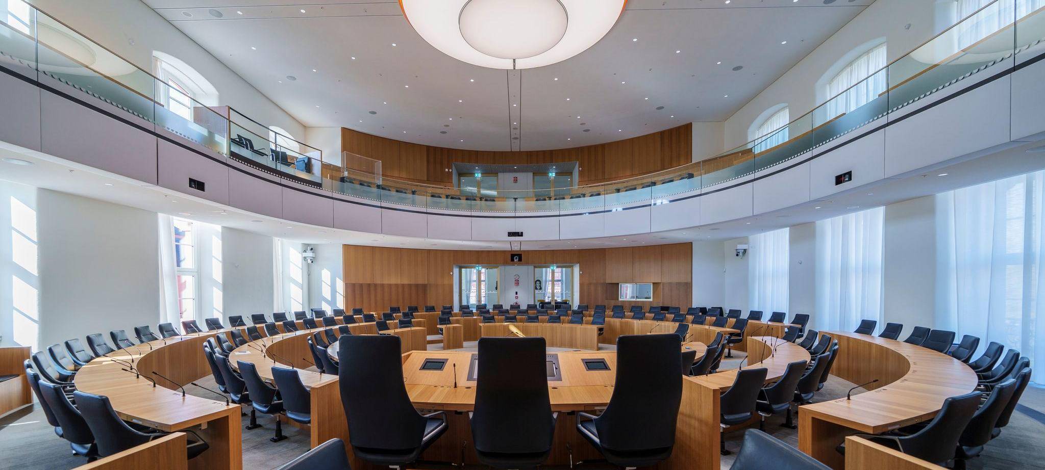 Blick in den Landtag von Rheinland-Plfaz