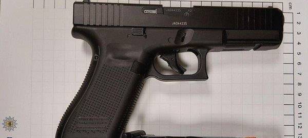 Mit geladener Pistole auf A4 unterwegs