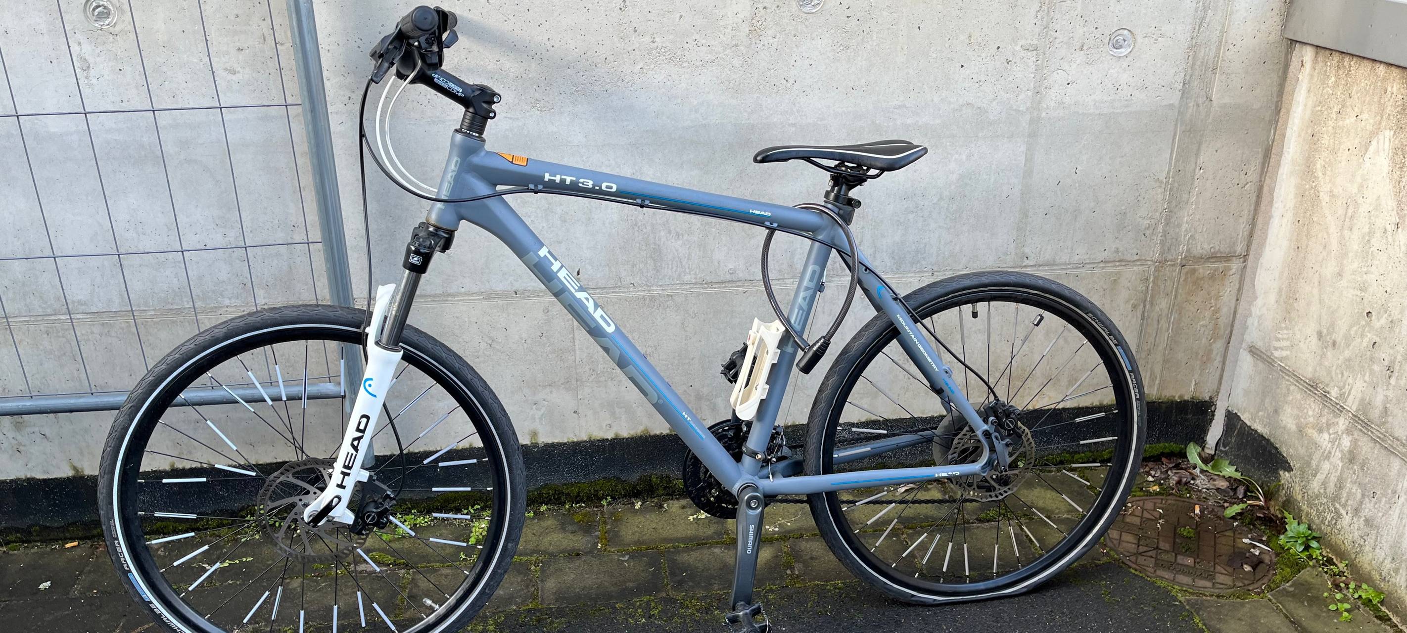 Polizei Aachen findet viel Diebesgut