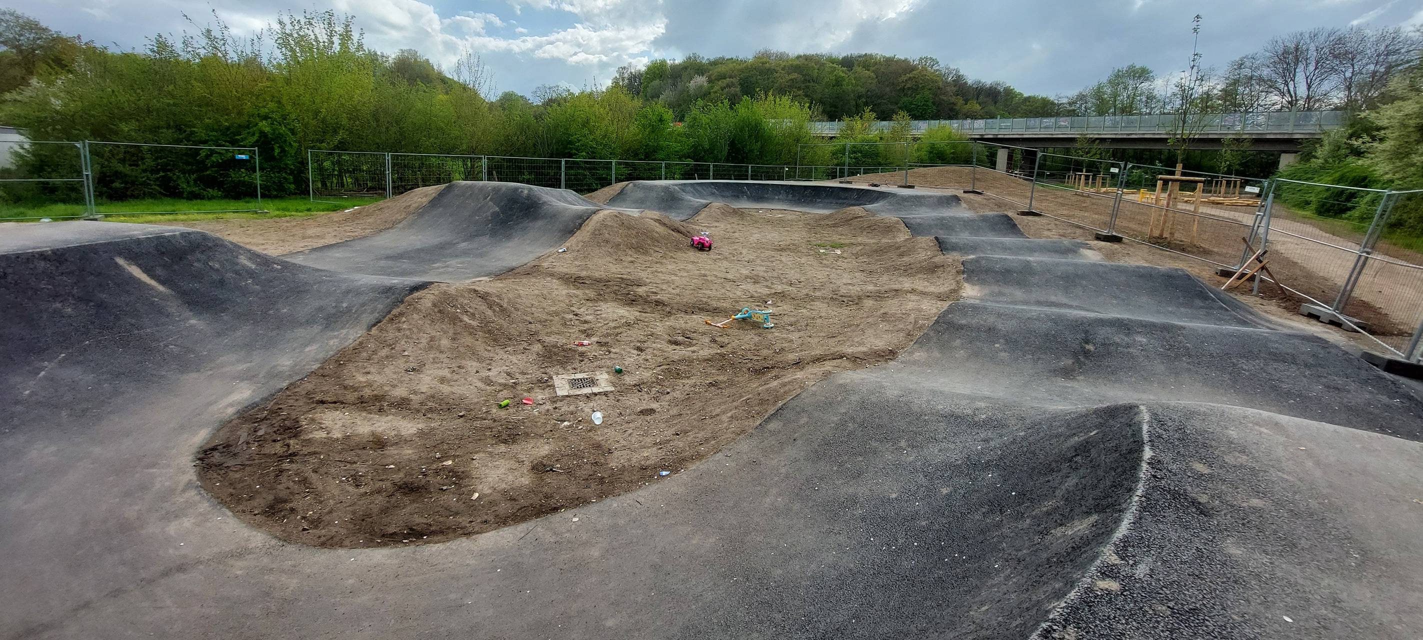 Eschweiler: Pumptrack im West-Park schon auf