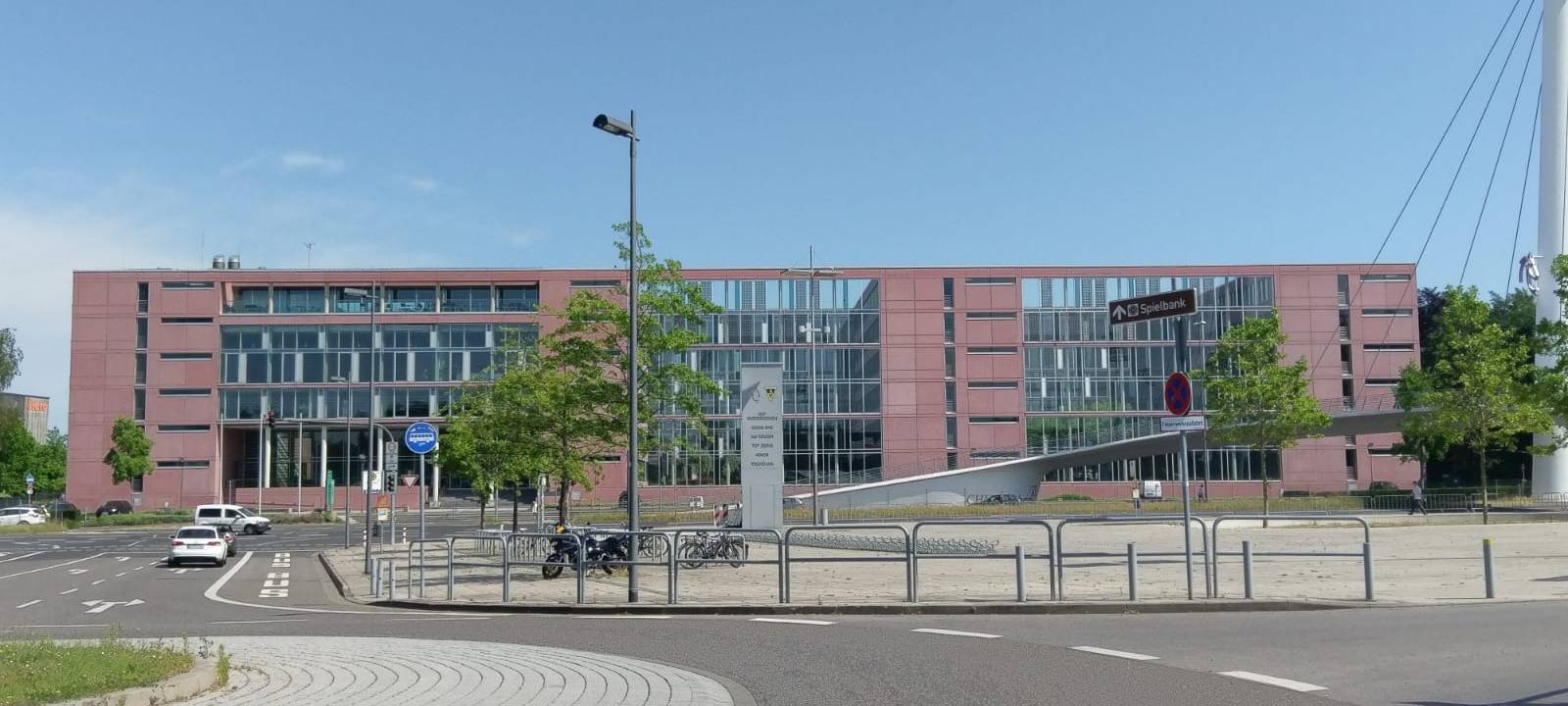 Finanzämter: 48 Tage für Steuererklärung