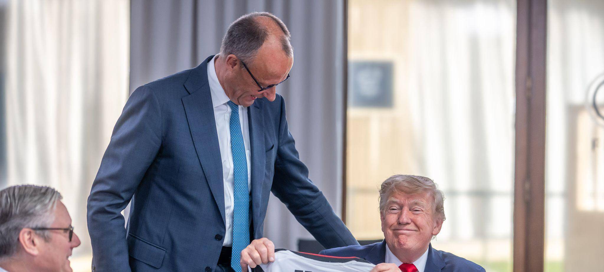 Bundeskanzler Merz und US-Präsident Trump bei der WM-Vorbereitung