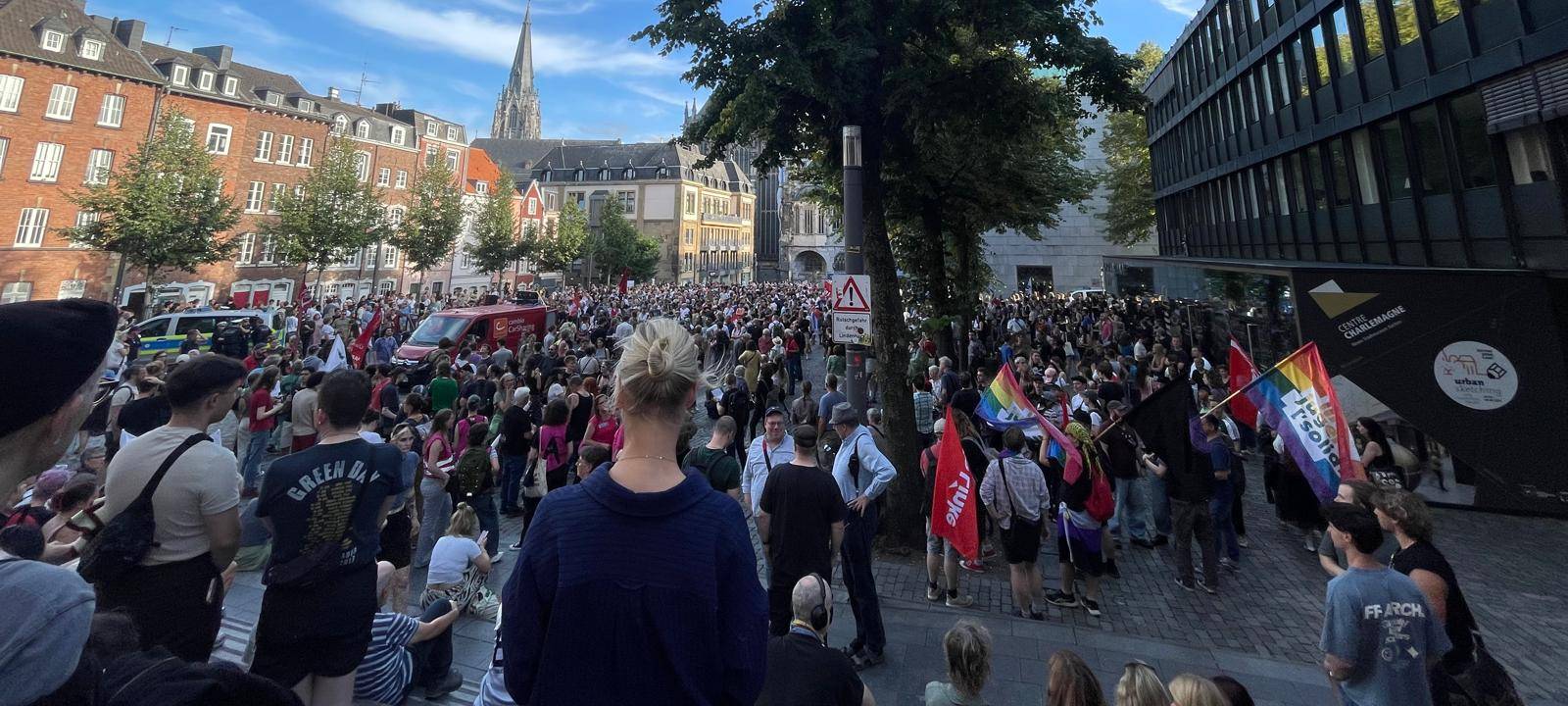 Demo gegen Rechts: Knapp 3.000 Menschen protestieren