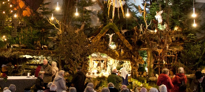 Singender Hirte wieder in der Landschaftskrippe